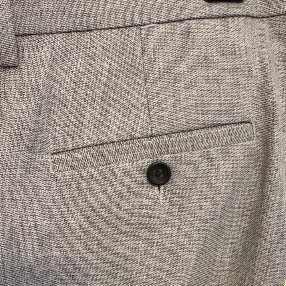 Haggar Men's Comfort Performance Classic Gray Dress Trousers - Picture 2 of 7